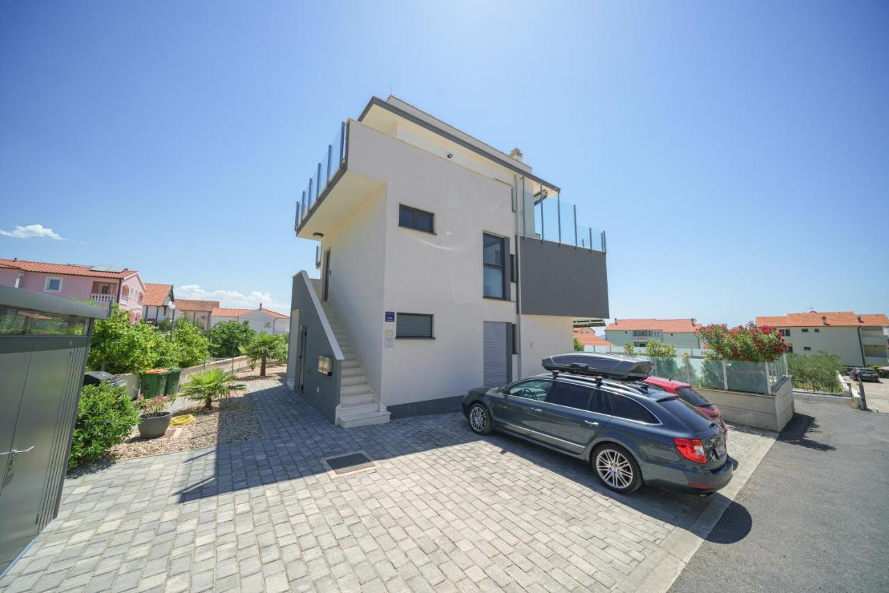 Villa Karen Vodice Grgurev Ante Kukure 93 Екстериор снимка
