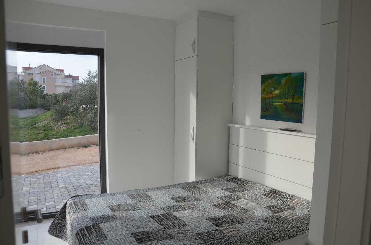 Villa Karen Vodice Grgurev Ante Kukure 93 Екстериор снимка