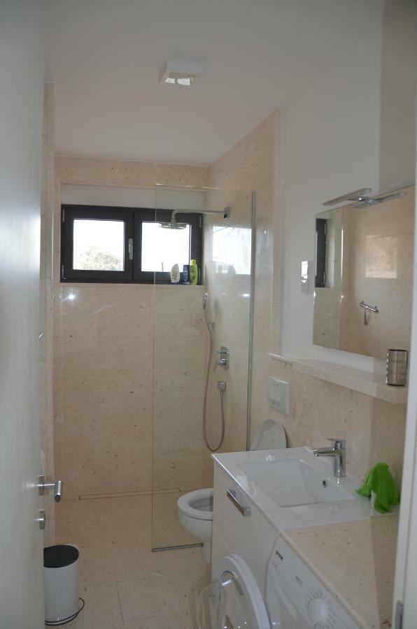 Villa Karen Vodice Grgurev Ante Kukure 93 Екстериор снимка