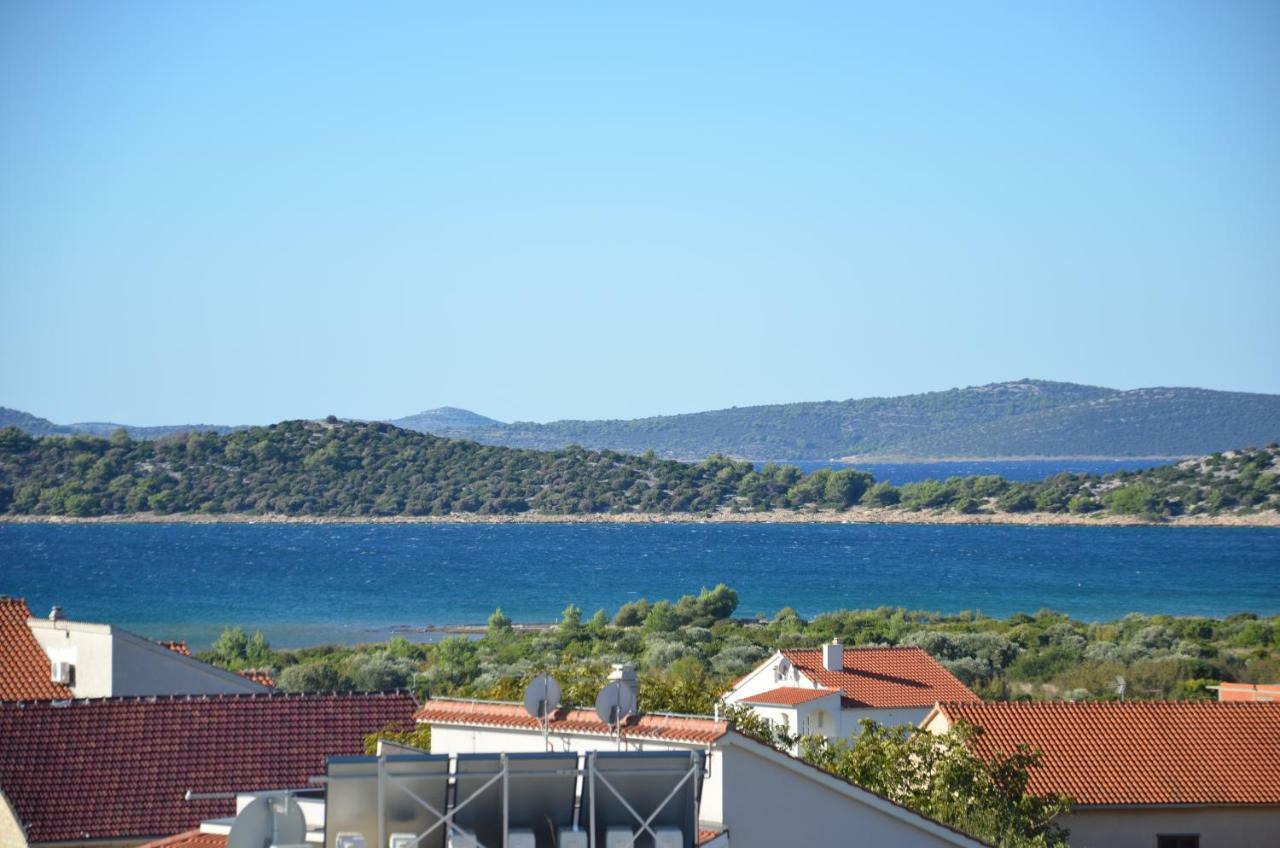 Villa Karen Vodice Grgurev Ante Kukure 93 Екстериор снимка